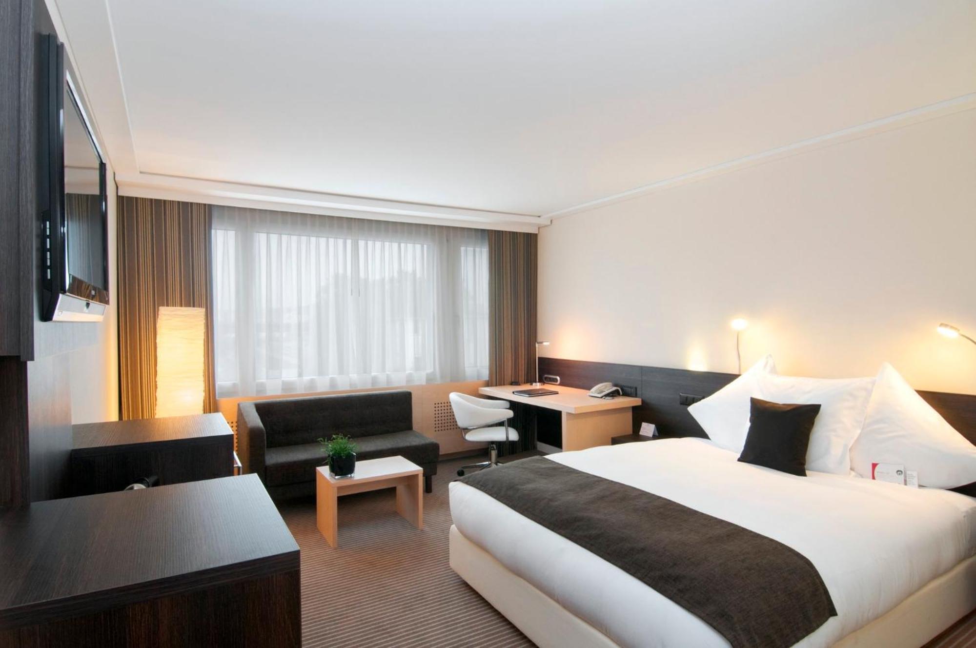 Otel Crowne Plaza By Ihg Zürih