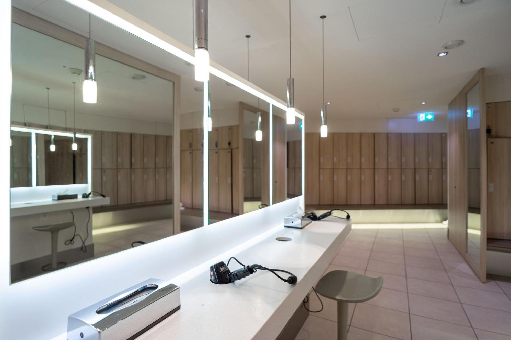 Otel Crowne Plaza By Ihg Zürih